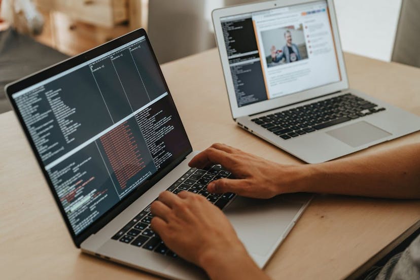 /nx-generators-the-solution-to-boring-tasks feature image