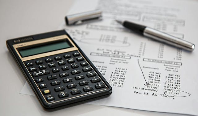 /naive-bayes-outperforms-rivals-in-audit-sampling-of-financial-text-and-network-data feature image