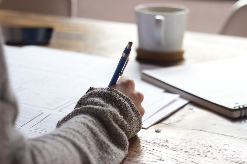 /fixing-the-parkisons-effect-how-freelance-writers-can-meet-up-with-schedule feature image