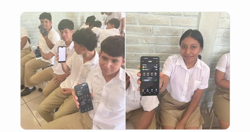 /education-is-key-to-the-success-of-the-bitcoin-revolution-and-el-salvador-is-leading-the-way feature image