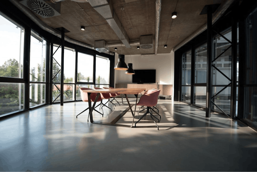 /hybrid-work-is-frustratingheres-what-employers-can-do-instead feature image