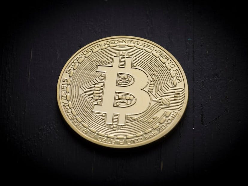 /asic-chip-independence-is-coming-to-home-mining-in-2025 feature image
