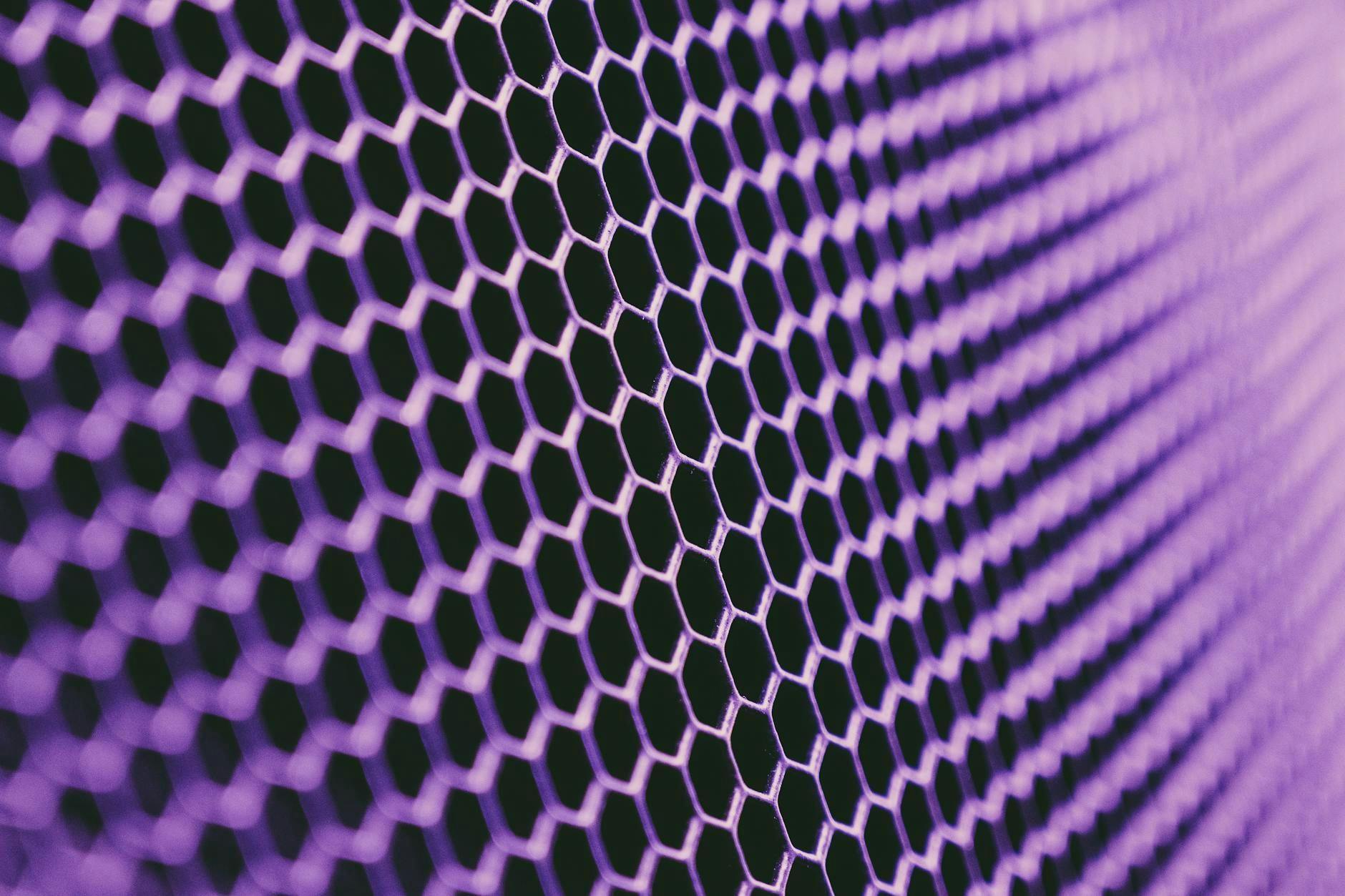 featured image - Why Pure Data Mesh Breaks at Enterprise Scale (And What Works Instead)