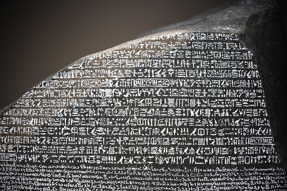 featured image - Rosetta Stone and machine-interpretability: Wikidata and a modeling paradigm 