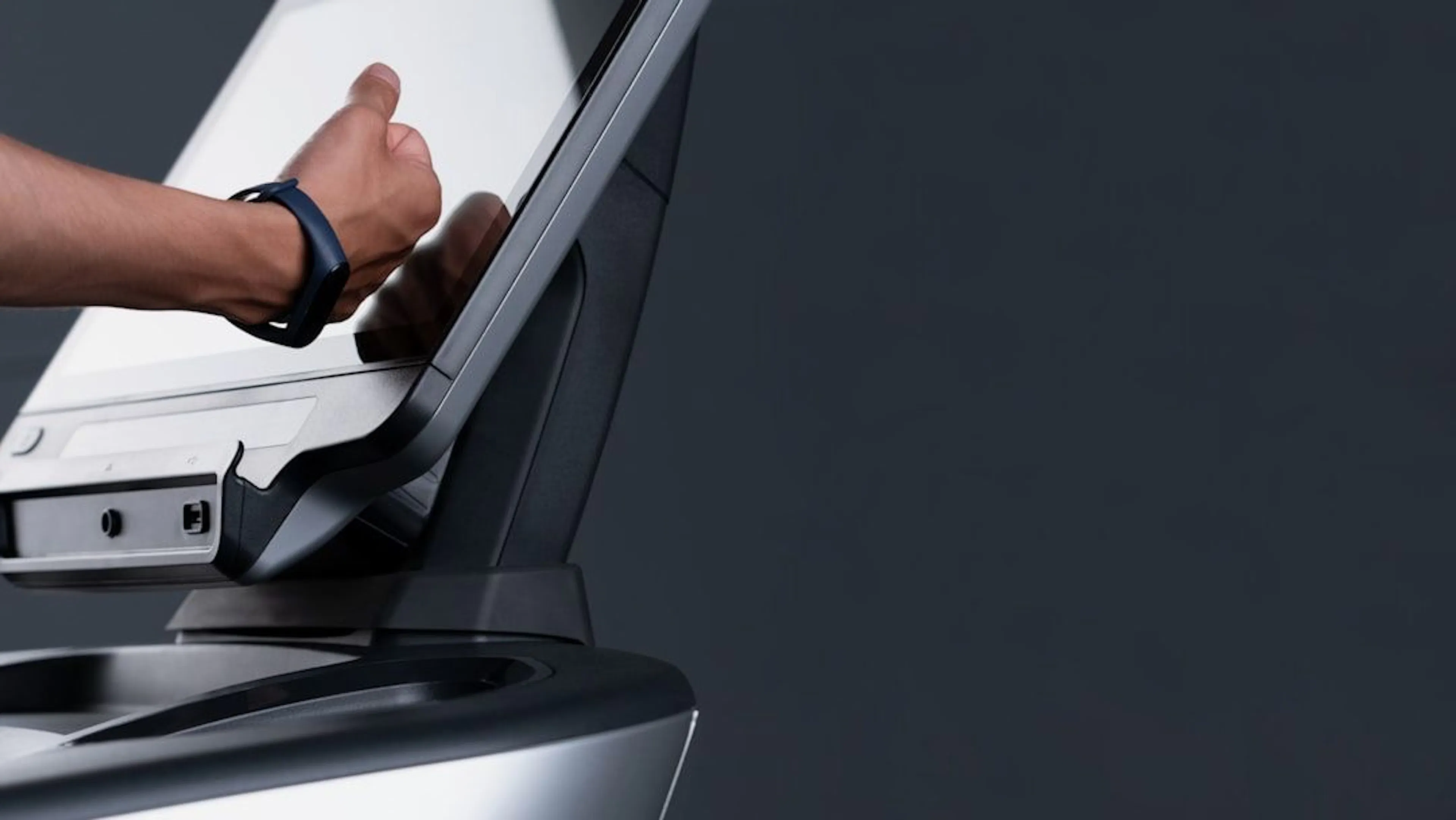 featured image - Washd Earns a 355 Proof of Usefulness Score by Building a Smart Management System for Professional Laundries