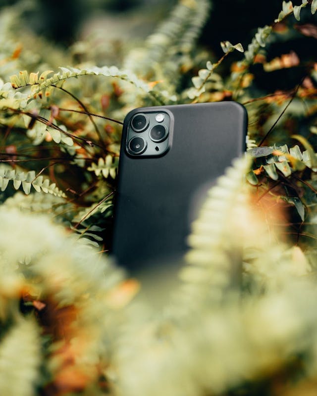 /android-devices-in-enterprise-mobility-navigating-key-risks feature image