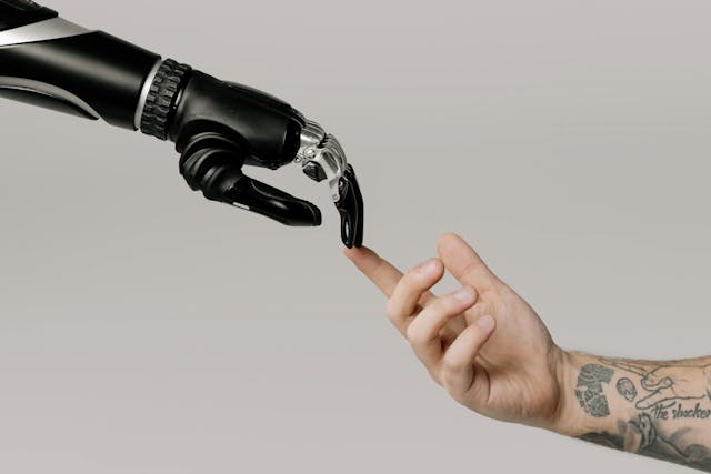 /your-ai-assistant-is-dumber-than-you-think feature image