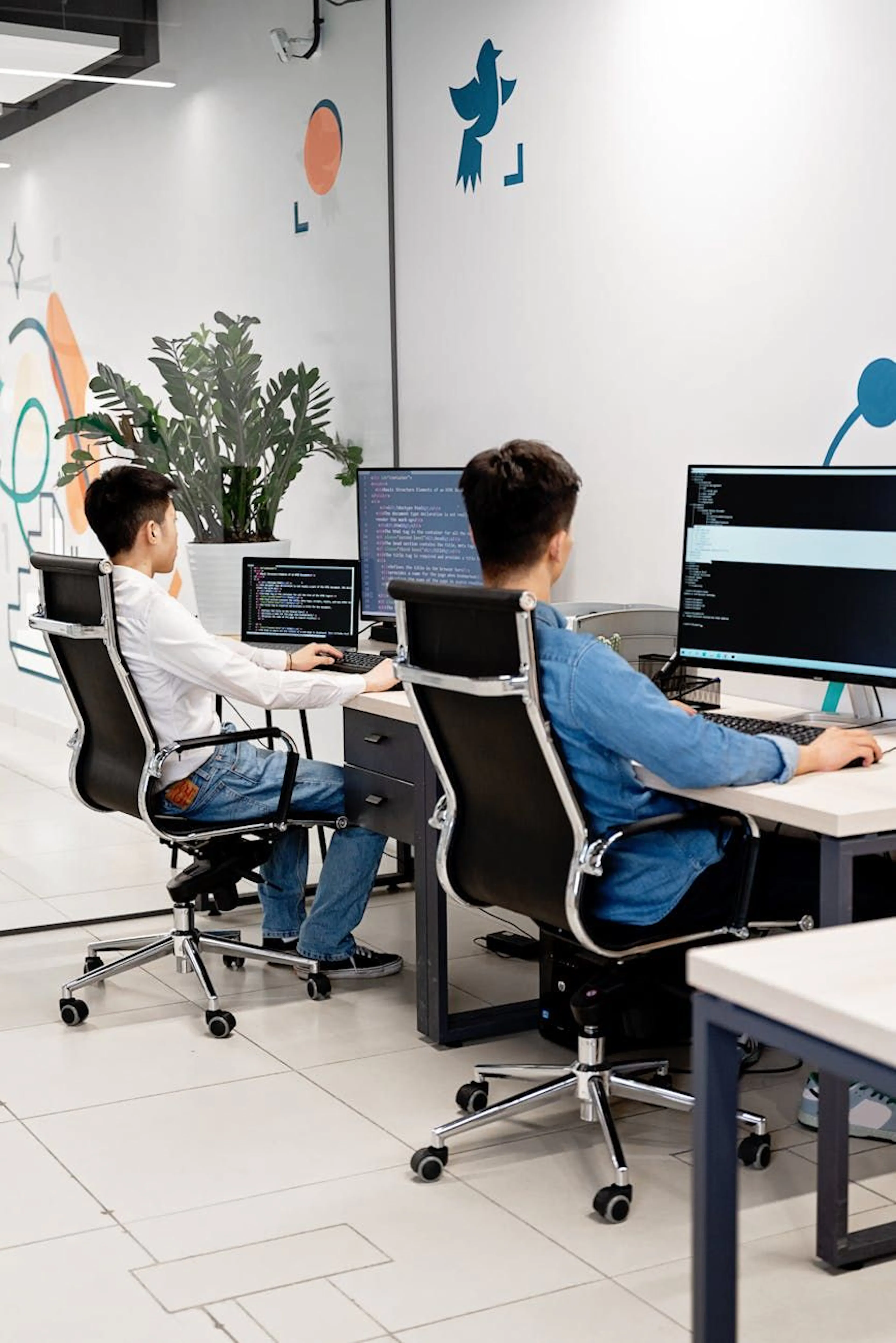 featured image - Why Low-Code Tools May Be Losing Their Edge to AI Agents
