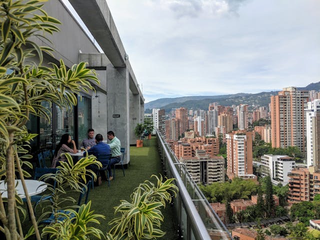 /my-experience-working-remotely-from-medellin feature image