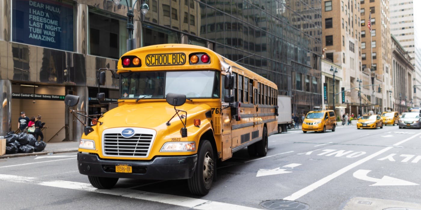 How Automatic Vehicle Location Improves Safety for School Buses ...