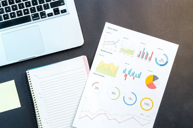 /what-working-on-an-analytics-product-can-teach-us-about-data feature image