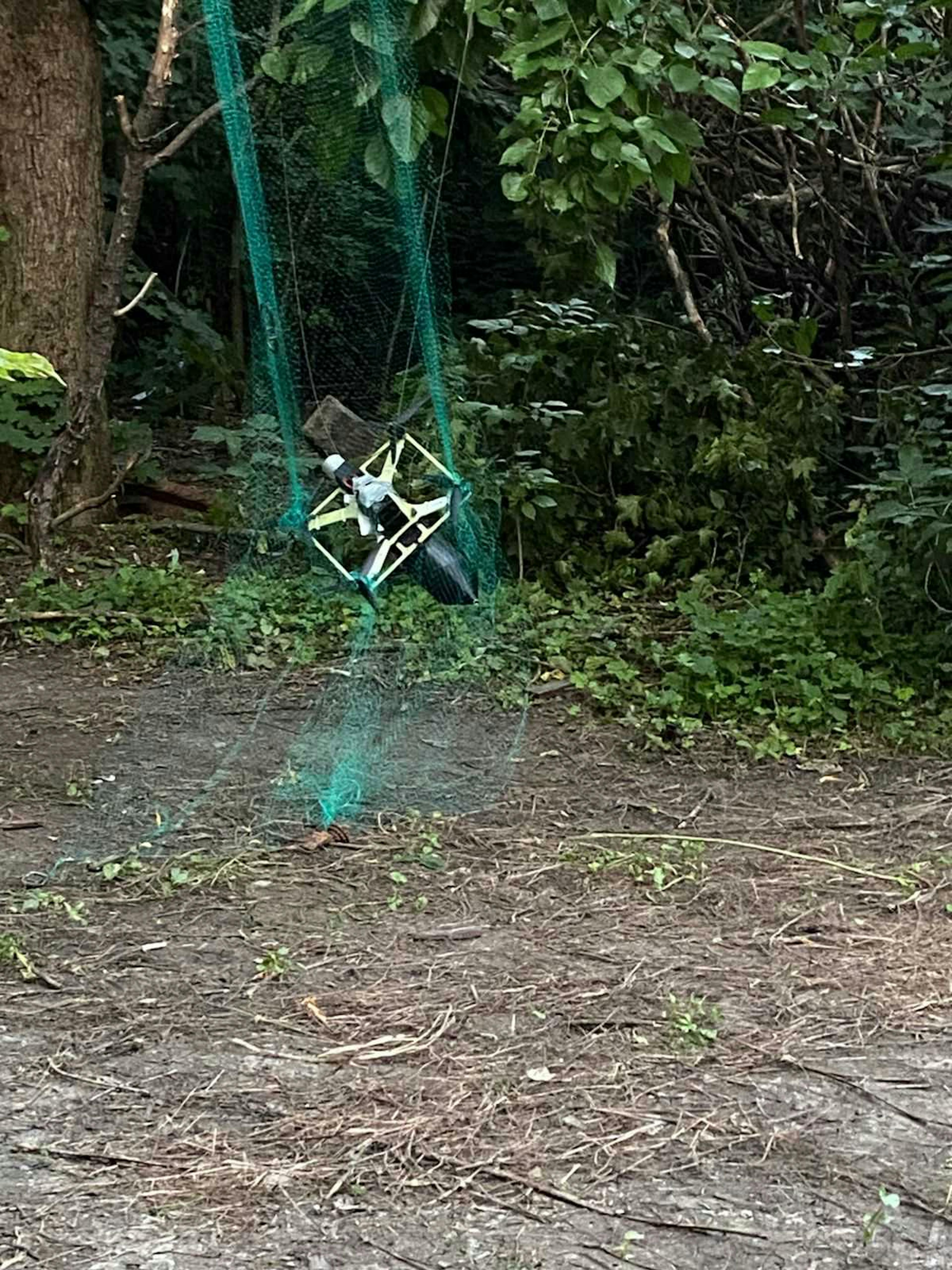 /these-volunteers-turned-bird-nets-into-anti-drone-shields feature image