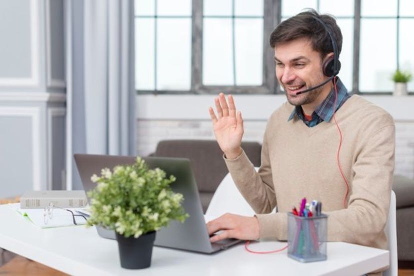/top-10-online-tutoring-software-o-build-your-tutoring-marketplace-2br31mb feature image