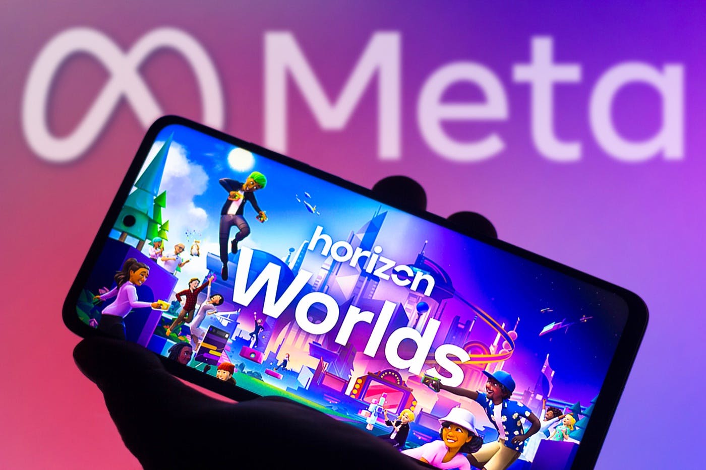 featured image - Meta: Horizon Worlds to Take 47.5% Cut of In-App Sales from Game Developers