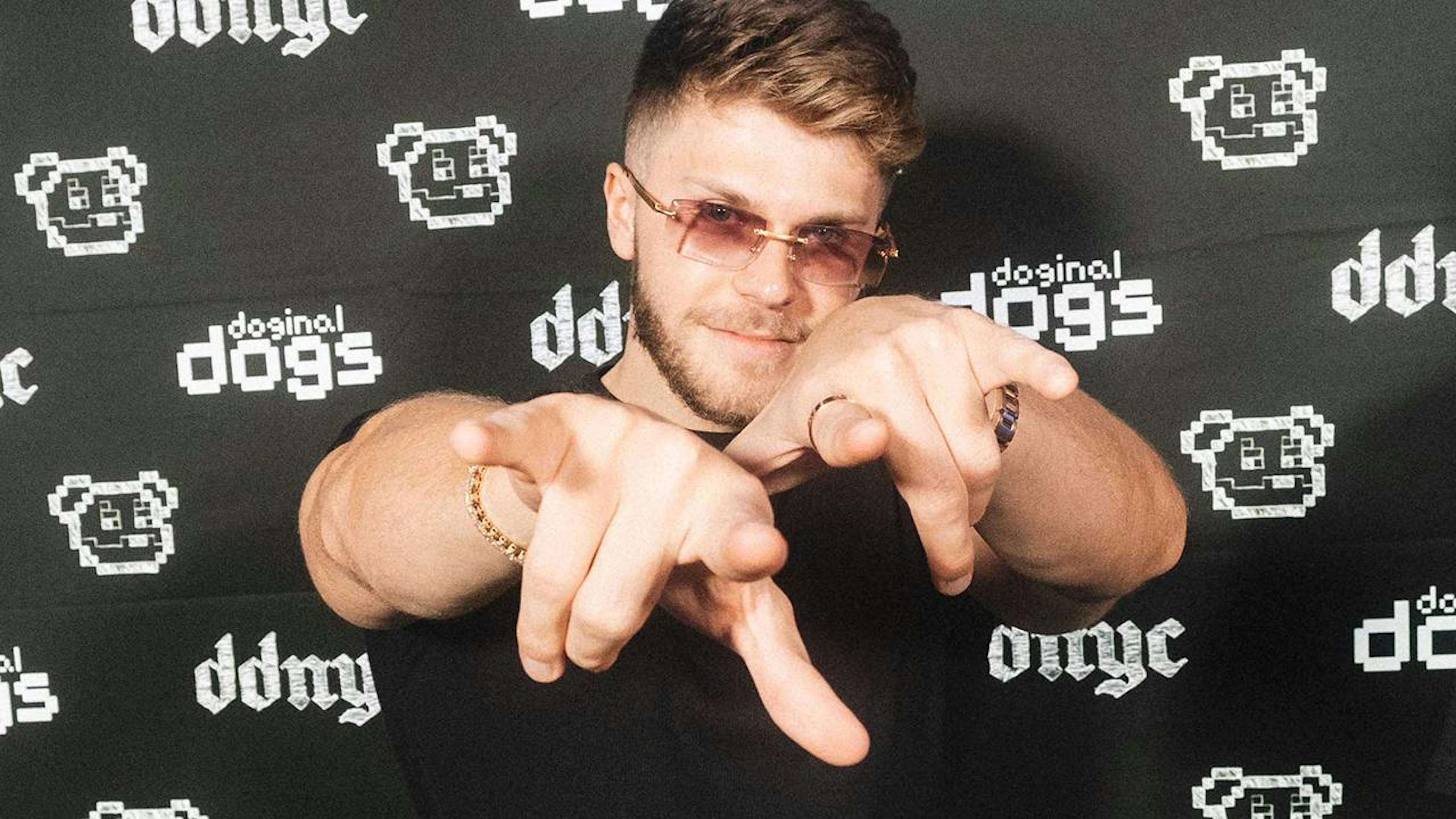 featured image - Barkmeta revela els secrets del èxit de Doginal Dogs i el costat fosc de la vida cripto