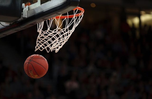 /1-year-review-where-nba-top-shot-fit-into-the-larger-nft-ecosystem-now feature image