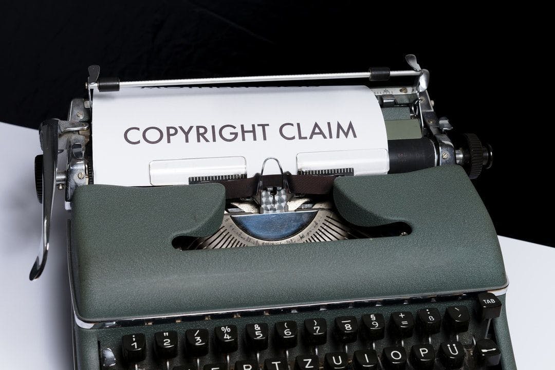 /legally-protecting-your-intellectual-property-copyright-and-patent-fraud feature image