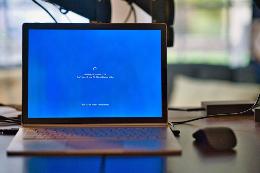 /best-practices-for-migrating-to-microsoft-dynamics-365-from-legacy-systems feature image