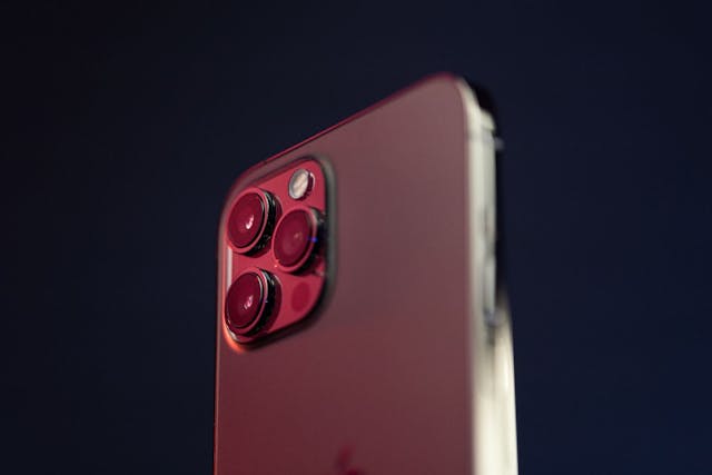 /how-to-keep-your-mobile-devices-secure feature image
