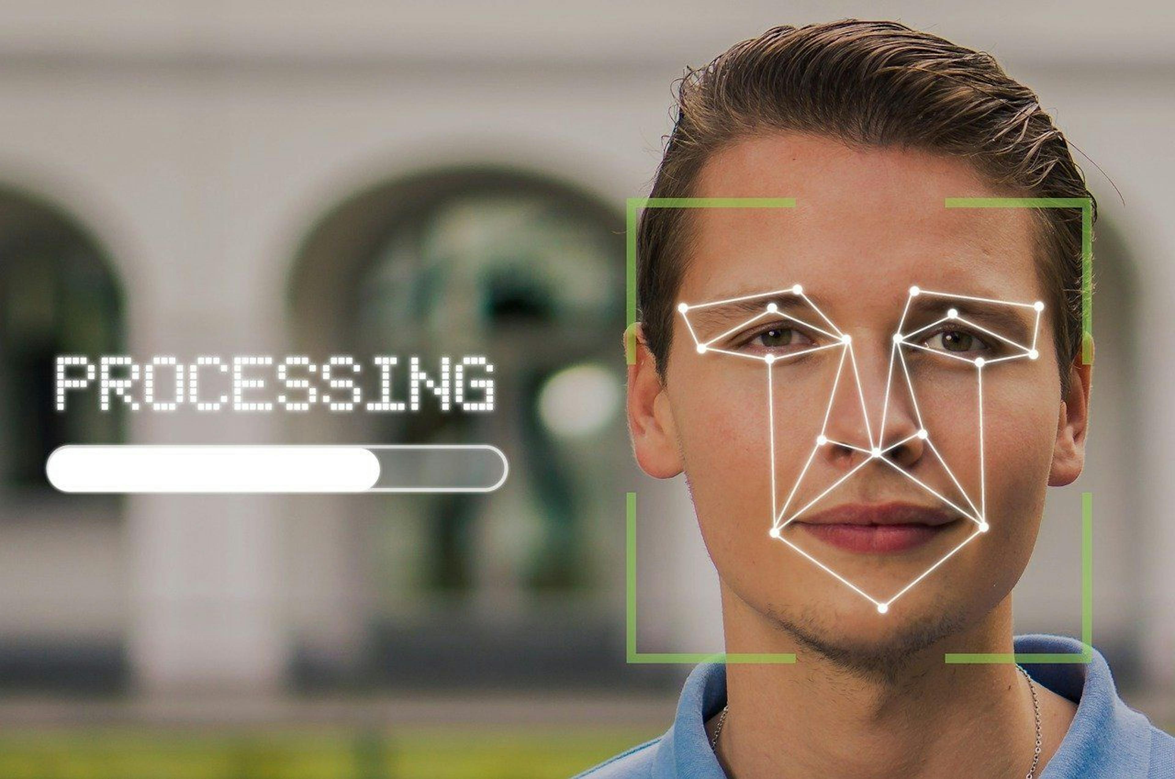 featured image - Los 6 mejores proyectos de código abierto para el reconocimiento facial en tiempo real
