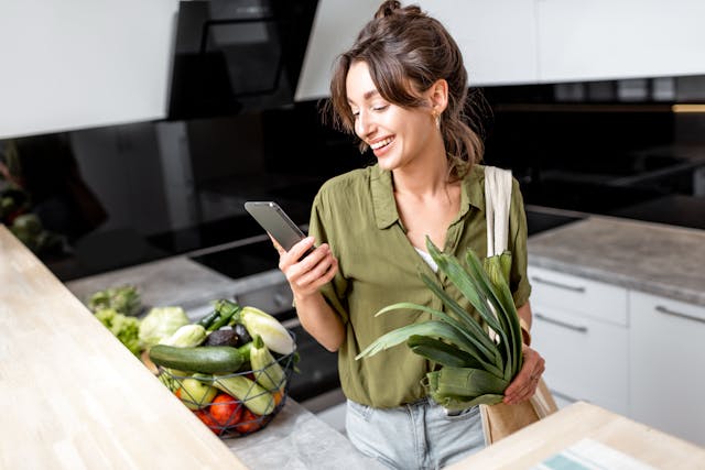 /egrocery-apps-can-help-connect-buyers-with-farmers-542c37fo feature image
