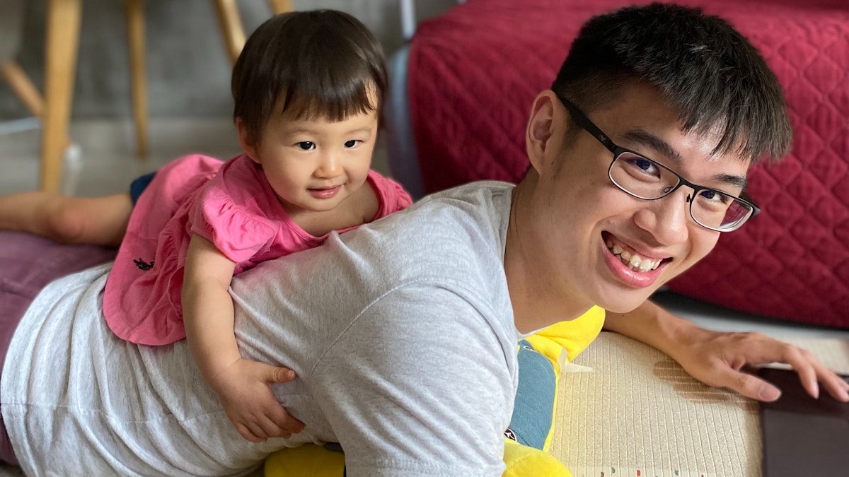 featured image - Meet the Writer: Hacker Noon's Contributor Qin En, VC @ Saison Capital & Podcaster @ Parents in Tech