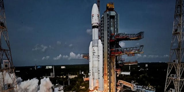 /the-story-of-indian-lunar-missions feature image