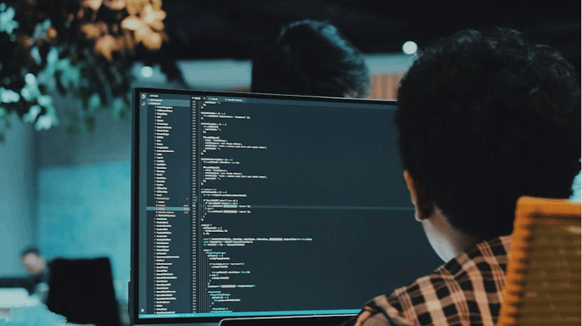/creating-a-custom-hook-for-fetching-asynchronus-data-useasync-hook-with-cache feature image