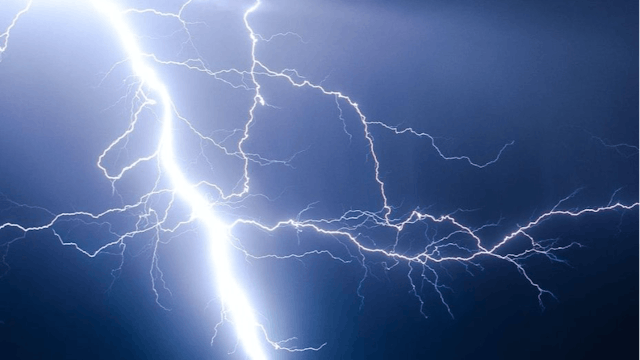 /the-pros-and-cons-of-flash-loans-in-defi feature image