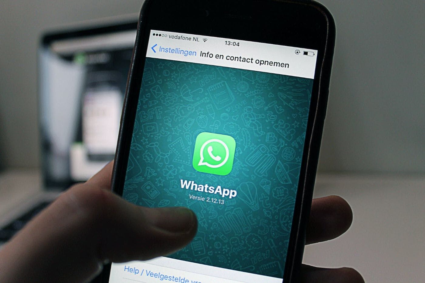 /whatsapp-lets-you-ghost-your-group-chats-silently feature image