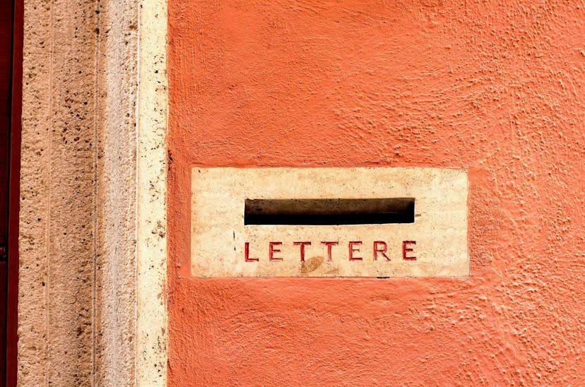 /10-most-popular-misconceptions-about-email-marketing-automation-5711ac6ad8d4 feature image