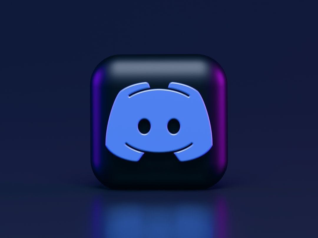 /creating-a-python-discord-bot-how-to-get-data-for-analysis feature image