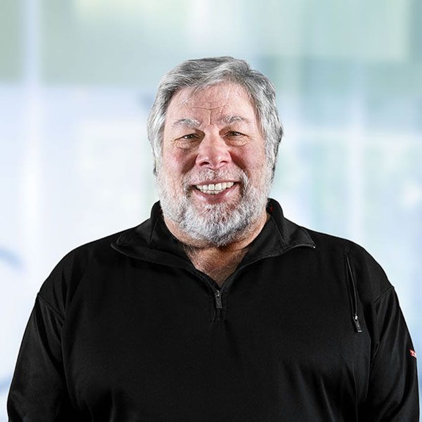 /apple-co-founder-steve-wozniak-is-developing-energy-efficiency-nfts feature image