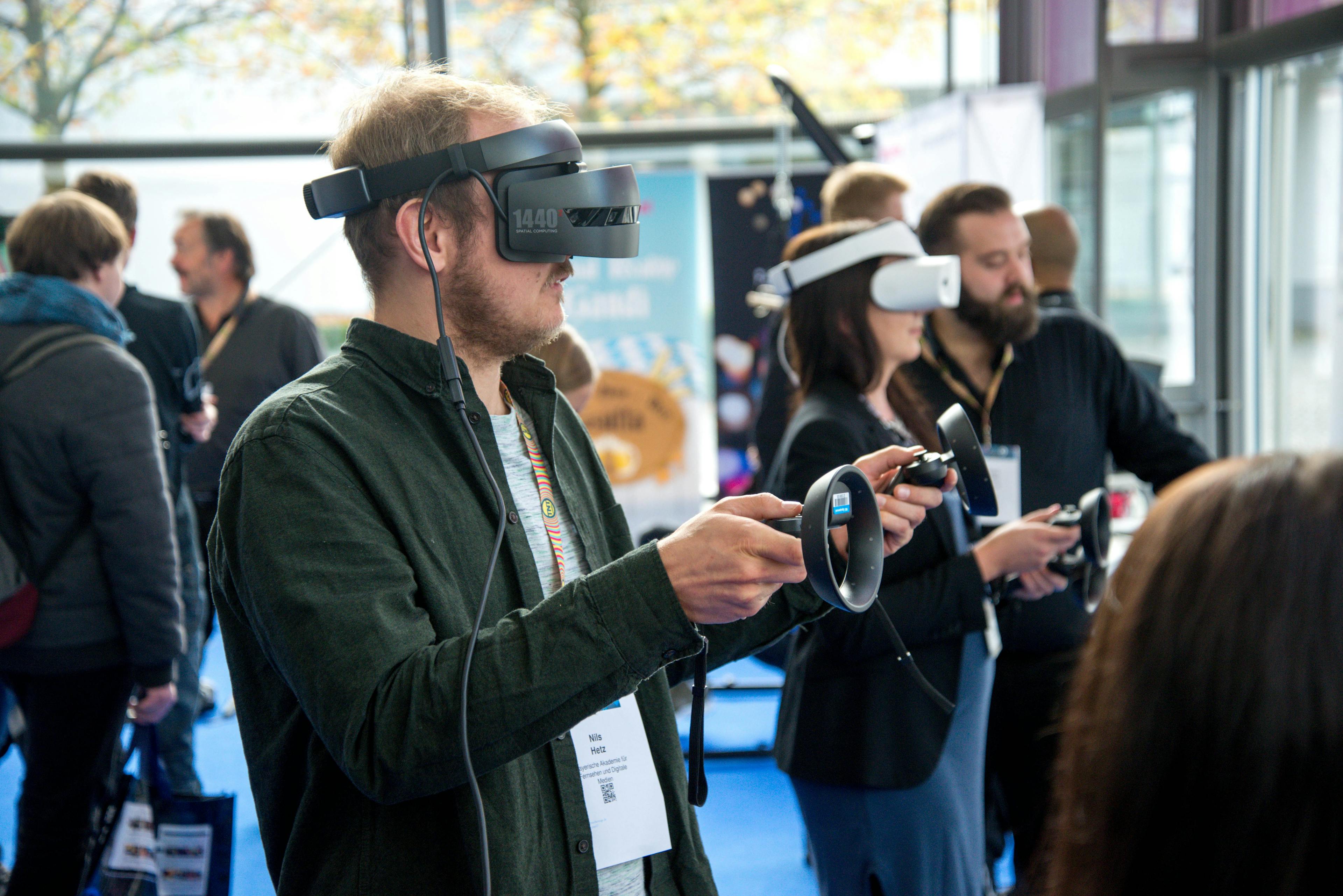 Users testing Virtual Reality applications 