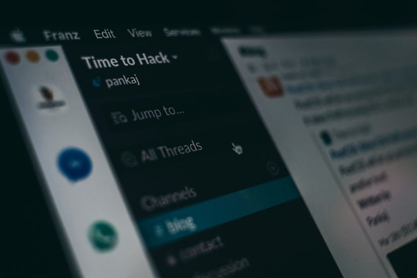 /10-best-slack-apps-for-remote-work-in-2021-7ph237r feature image