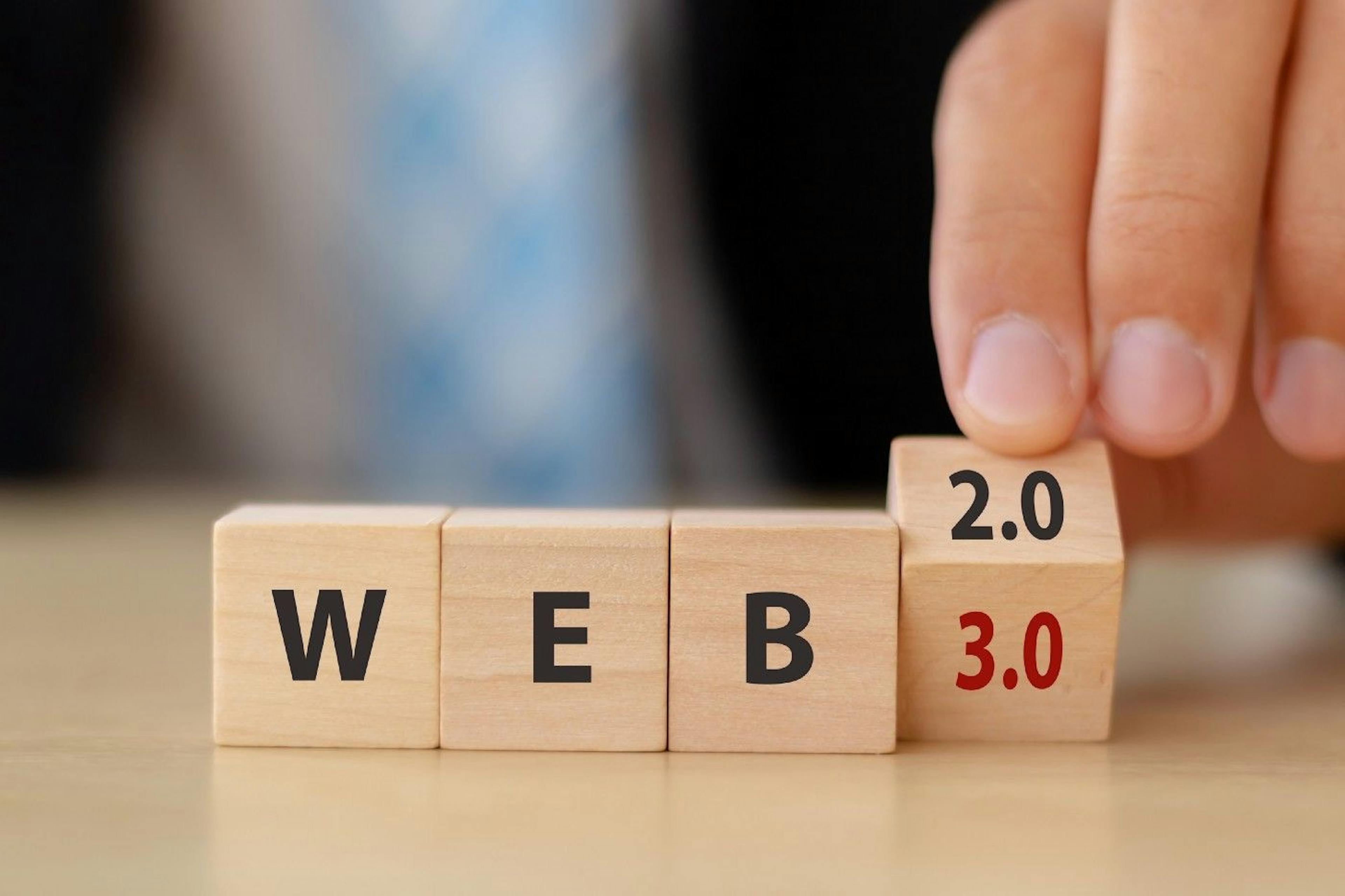 featured image - Web 3.0: Decentralizing the Internet