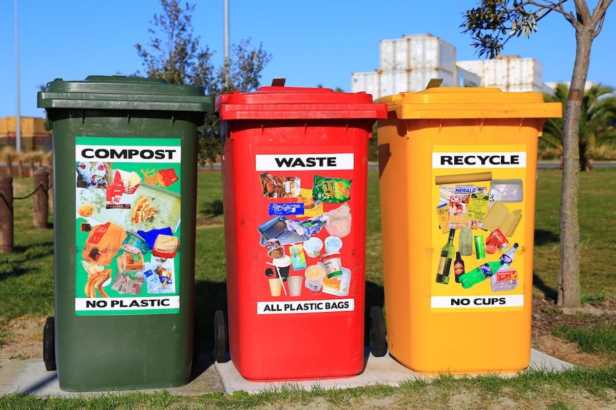 featured image - Revolutionizing Recycling: Turning Waste Management Into a Digital Game
