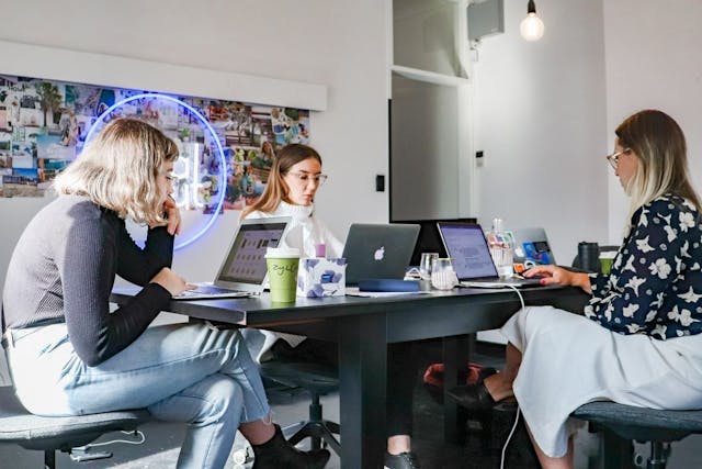 /how-to-get-funding-for-your-startup feature image