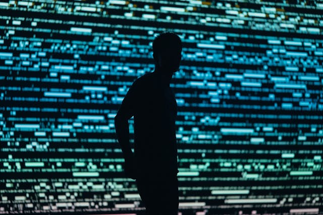 /is-your-messaging-truly-anonymous feature image