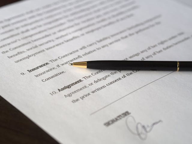 /how-to-create-smart-contracts-in-solana-using-anchor feature image