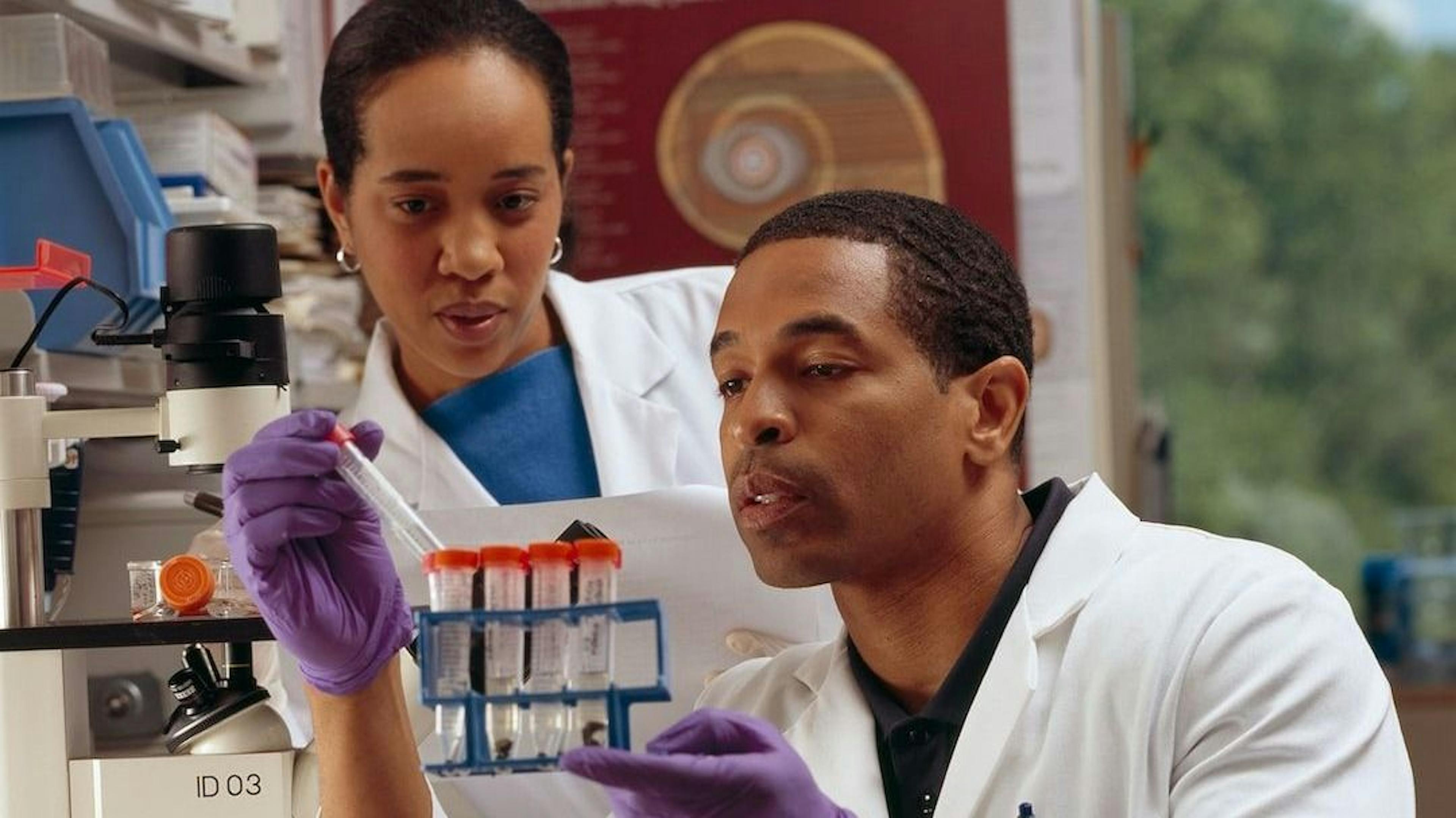 featured image - How to Be Systematic When Testing Marketing Hypotheses