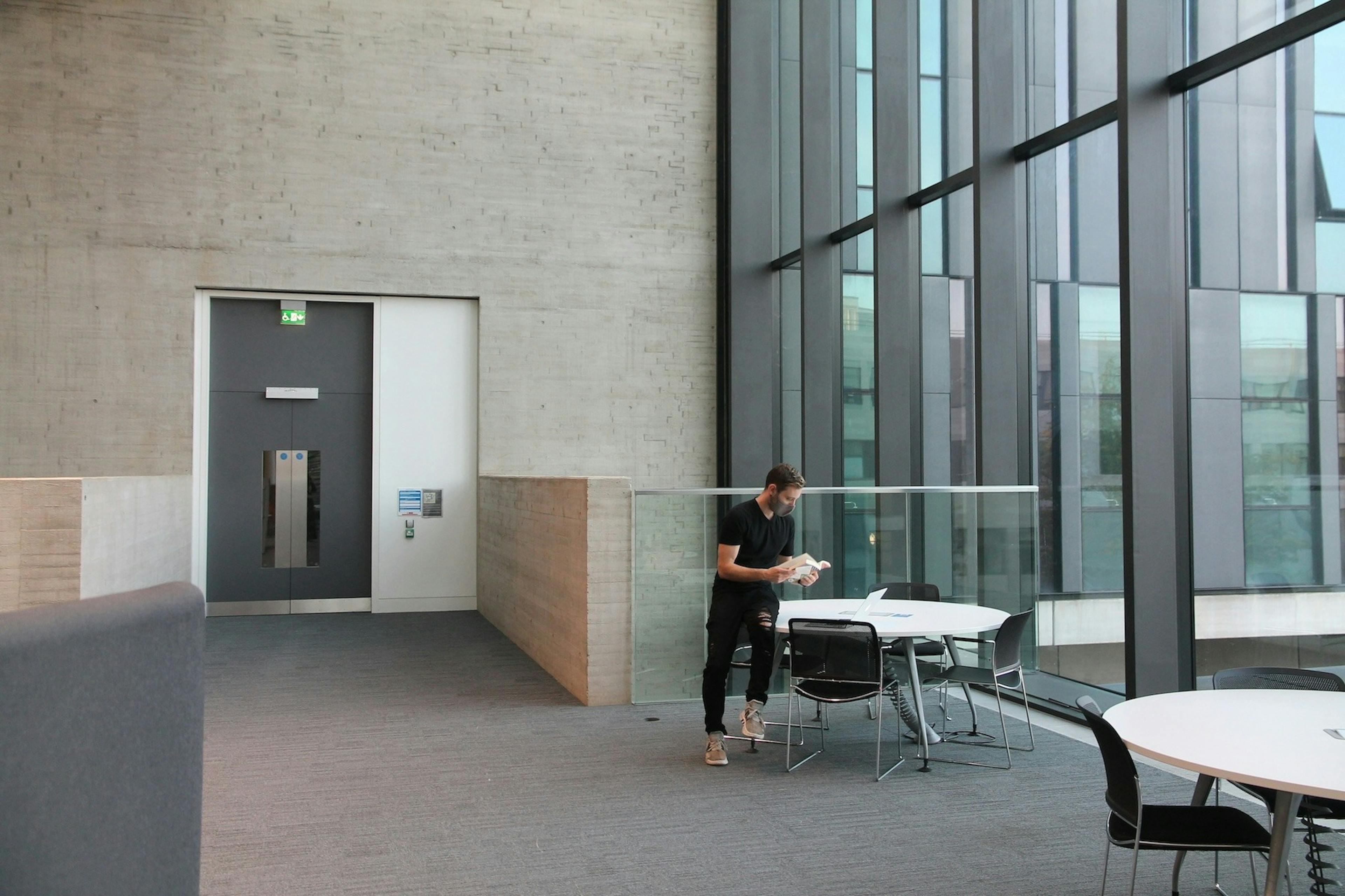 featured image - Slower Hiring, Higher Wages: How UK SMEs Can Rebalance Workforce Costs in 2026