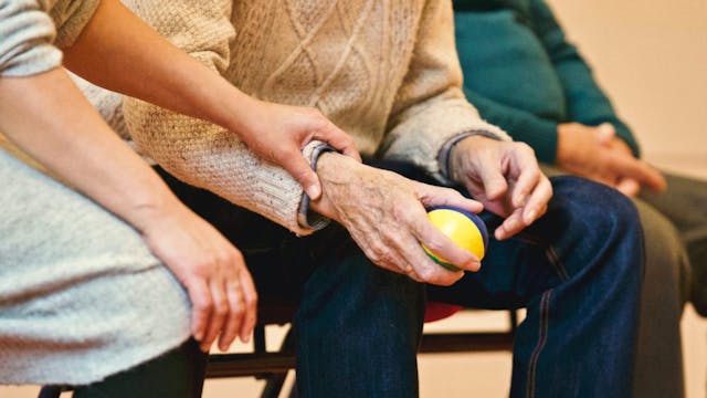 /how-ai-is-impacting-the-quality-care-and-client-acquisition-in-home-cares feature image