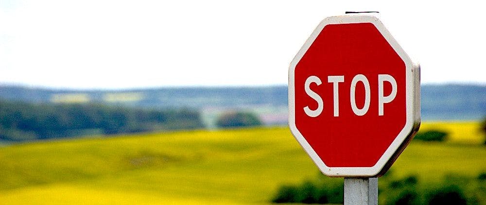 /5-investing-mistakes-you-make-as-a-developer-n11u342n feature image