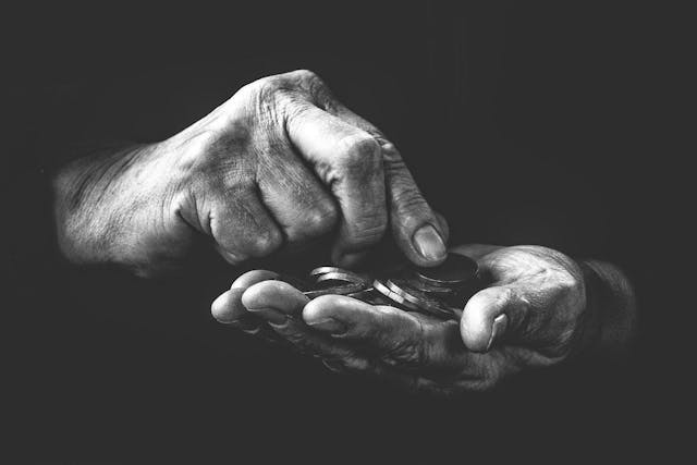 /borrow-without-a-lender-a-decentralized-guaranteed-income-system feature image