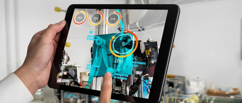 /how-the-worlds-biggest-companies-use-digital-twins-in-manufacturing feature image