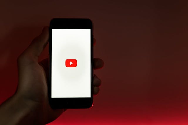 /how-to-fetch-statistics-from-youtube-api-using-python feature image