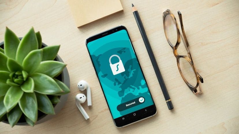 /passwords-suck-here-are-4-ways-we-can-fix-them-vz4h346m feature image