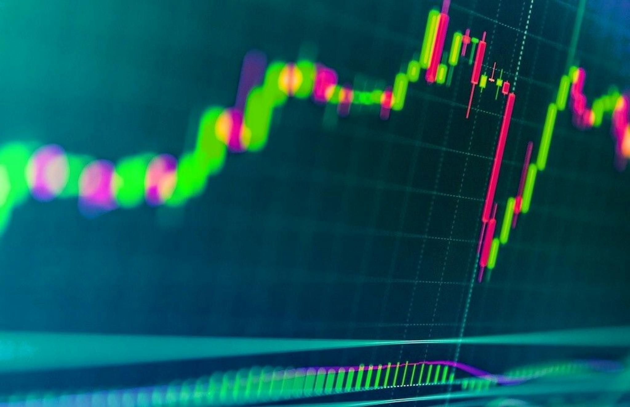 featured image - What's the Difference Between DeFi and CeFi?