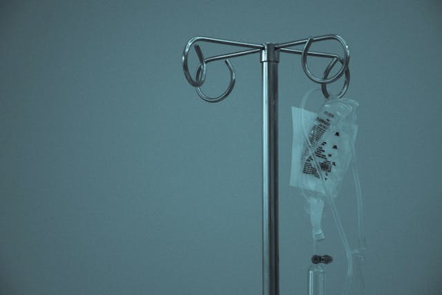 /hospitals-broke-federal-law-after-denying-an-abortion-to-a-miscarrying-patient feature image